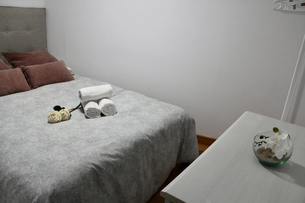Wish Suite El Arenal De Sevilla Exterior photo